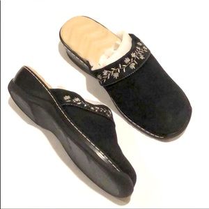 Avon Cushion Walk Embroidered Clogs/Mules